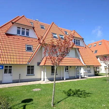 hafennahe Ferienwohnung mit Balkon und Meerblick - Hafenhäuser Wiek Wohnung 05 Apartment Wiek auf Rügen